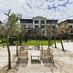 Apartment Sea View Retreat Gl Self Check-In Family Apartment
