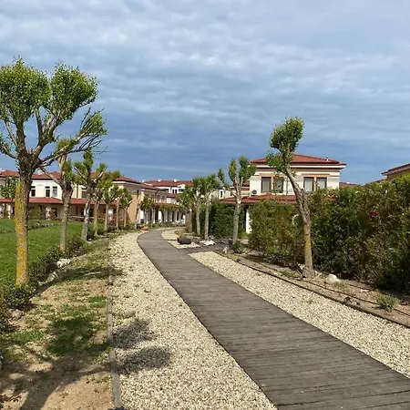 Apartment One Bedroom Apartment With Sea View In Complex On Kavatsi Beach *