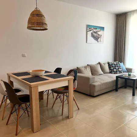 Apartment One Bedroom Apartment With Sea View In Complex On Kavatsi Beach *