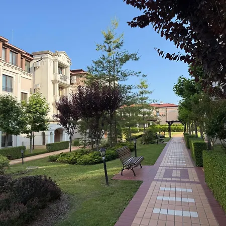 One Bedroom With Sea View In Complex Gl On Kavatsi * 索佐波尔